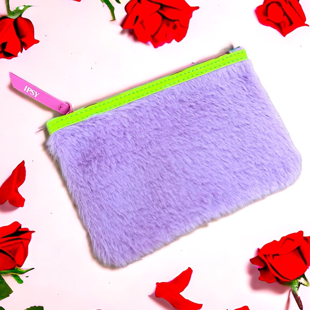 Mini cosmetic bag